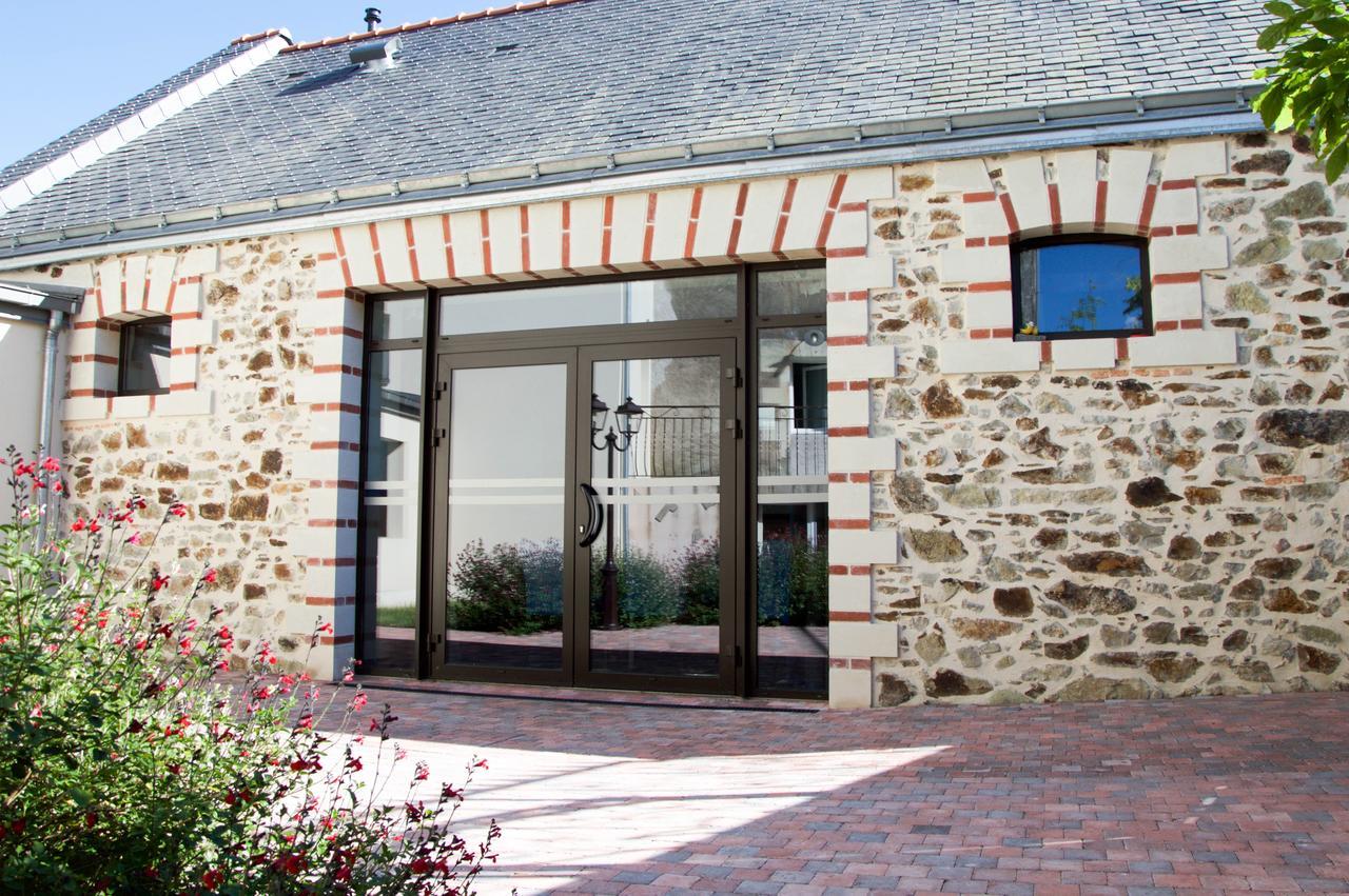 Auberge De La Loire Montjean-sur-Loire Exterior photo